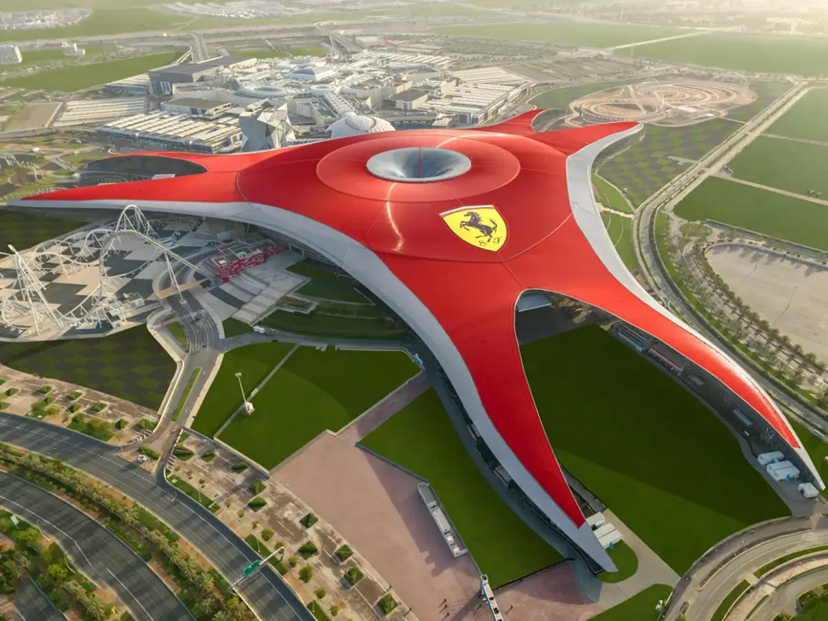 weldex projetos ferrari world